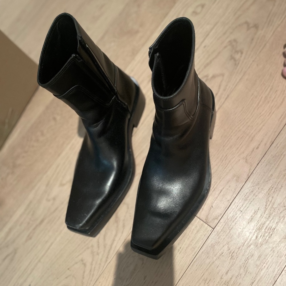 MEN'S SANTIAGO BOOTIE IN BLACK